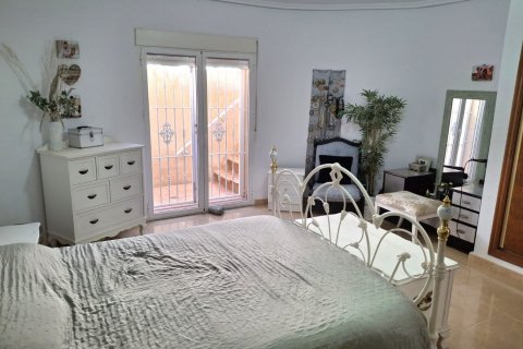 Villa till salu i Ciudad Quesada, Alicante, Spanien 4 sovrum, 164 kvm. Nr. 196335 - foto 10