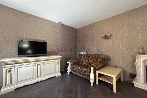 Villa till salu i Guardamar del Segura, Alicante, Spanien 5 sovrum, 216 kvm. Nr. 196333 - foto 22