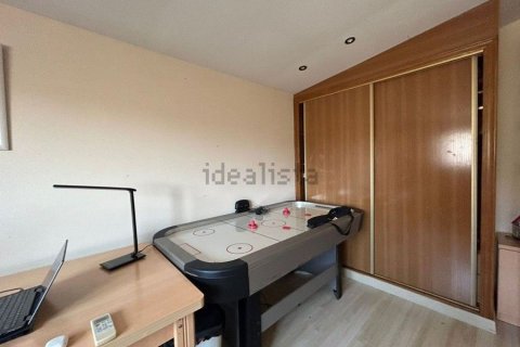 Villa till salu i Guardamar del Segura, Alicante, Spanien 5 sovrum, 216 kvm. Nr. 196333 - foto 20