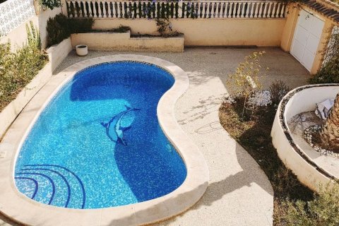 Villa till salu i Guardamar del Segura, Alicante, Spanien 5 sovrum, 216 kvm. Nr. 196333 - foto 26
