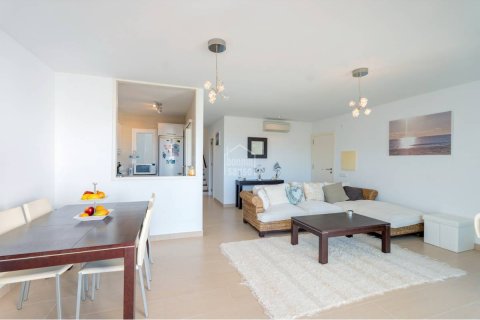 Huoneisto myytävänä Es Mercadal, Menorca, Espanja, 3 makuuhuonetta, 92 m2 No. 110880 - kuva 6