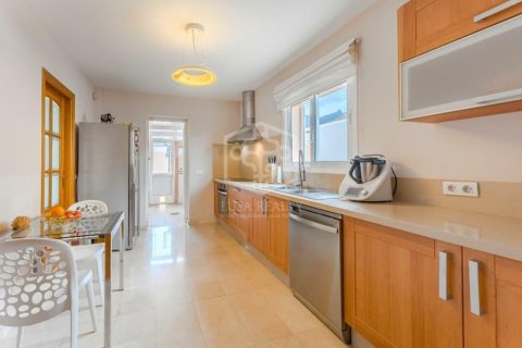 Willa w Adeje, Tenerife, Hiszpania 4 sypialnie, 307 mkw. nr 149898 – zdjęcie 18