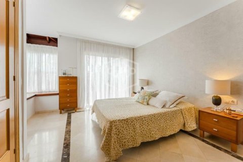 Willa w Adeje, Tenerife, Hiszpania 4 sypialnie, 307 mkw. nr 149898 – zdjęcie 25