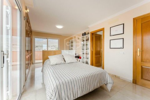 Willa w Adeje, Tenerife, Hiszpania 4 sypialnie, 307 mkw. nr 149898 – zdjęcie 23