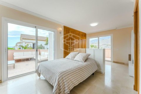 Willa w Adeje, Tenerife, Hiszpania 4 sypialnie, 307 mkw. nr 149898 – zdjęcie 20