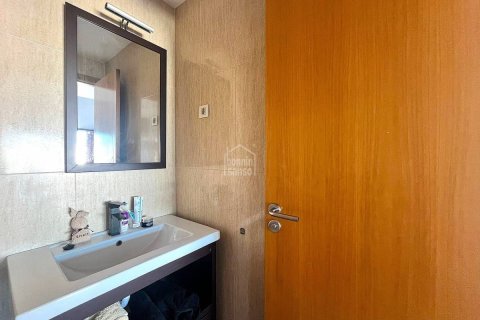 Huoneisto myytävänä Ciutadella De Menorca, Menorca, Espanja, 1 makuuhuone, 61 m2 No. 149896 - kuva 11