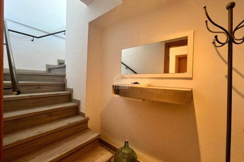 Huoneisto myytävänä Ciutadella De Menorca, Menorca, Espanja, 1 makuuhuone, 61 m2 No. 149896 - kuva 10