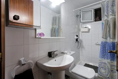 Apartamento en venta en Barcelona, España 5 dormitorios, 165 m2 No. 140963 - foto 16