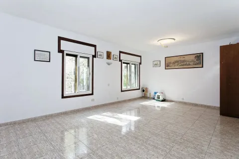 Apartamento en venta en Barcelona, España 5 dormitorios, 165 m2 No. 140963 - foto 2