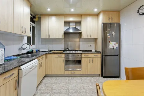 Apartamento en venta en Barcelona, España 5 dormitorios, 165 m2 No. 140963 - foto 12