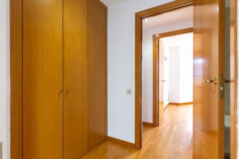 Apartment à vendre à Sant Cugat Del Valles, Barcelona, Espagne, 3 chambres, No. 140967 - photo 24