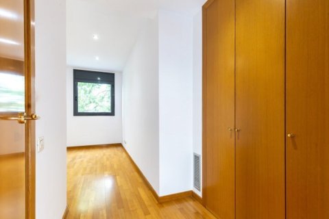Apartment à vendre à Sant Cugat Del Valles, Barcelona, Espagne, 3 chambres, No. 140967 - photo 25