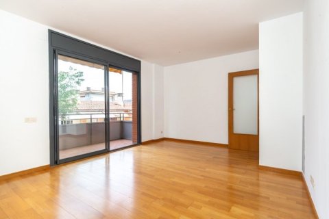 Apartment à vendre à Sant Cugat Del Valles, Barcelona, Espagne, 3 chambres, No. 140967 - photo 2