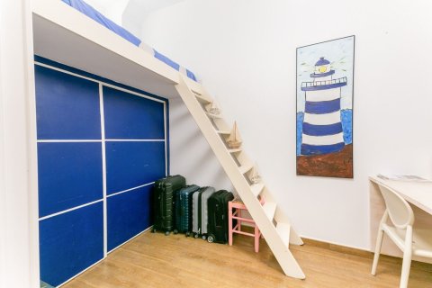 Apartamento en venta en Barcelona, España 7 dormitorios, No. 140962 - foto 27