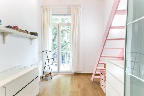 Apartamento en venta en Barcelona, España 7 dormitorios, No. 140962 - foto 18