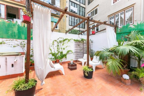 Apartamento en venta en Barcelona, España 7 dormitorios, No. 140962 - foto 29
