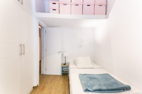 Apartamento en venta en Barcelona, España 7 dormitorios, No. 140962 - foto 13