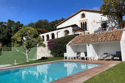 Hus till salu i Arenys de Munt, Barcelona, Spanien 10 sovrum, Nr. 140965 - foto 2