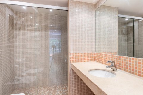 Appartamento in vendita a Barcelona, Spagna 4 camere da letto, 140 mq. N° 140961 - foto 13