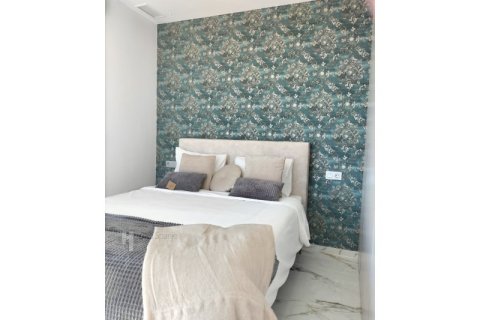 Villa for sale in Pilar de la Horadada, Alicante, Spain 3 bedrooms, No. 168219 - photo 12