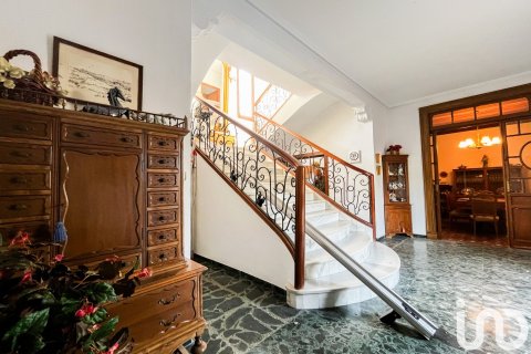 Сasa en venta en Málaga, España 6 dormitorios, 430 m2 No. 153857 - foto 6