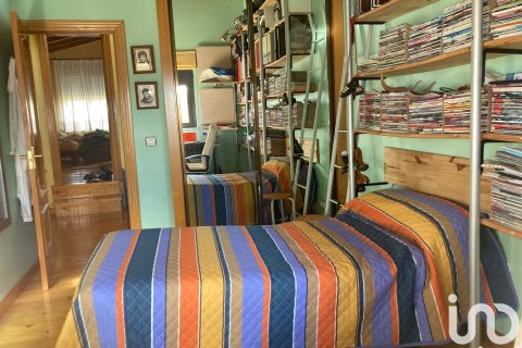 Сasa en venta en Villaturiel, León, España 3 dormitorios, 330 m2 No. 153856 - foto 30