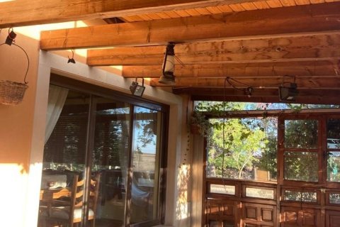 Сasa en venta en Villaturiel, León, España 3 dormitorios, 330 m2 No. 153856 - foto 5