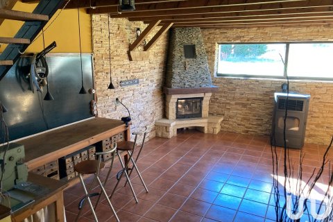 Сasa en venta en Villaturiel, León, España 3 dormitorios, 330 m2 No. 153856 - foto 21