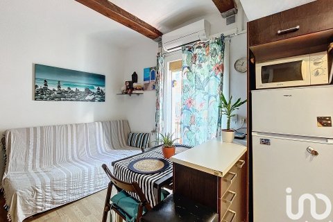 Huoneisto myytävänä Barcelona, Espanja, 1 makuuhuone, 34 m2 No. 153855 - kuva 3