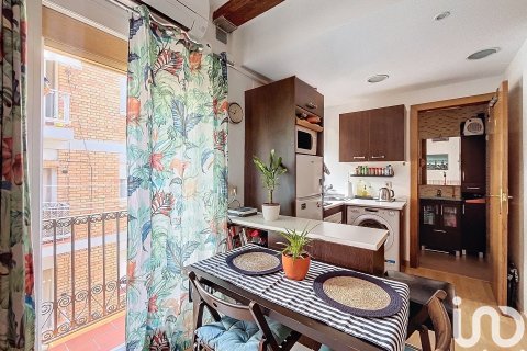 Huoneisto myytävänä Barcelona, Espanja, 1 makuuhuone, 34 m2 No. 153855 - kuva 5