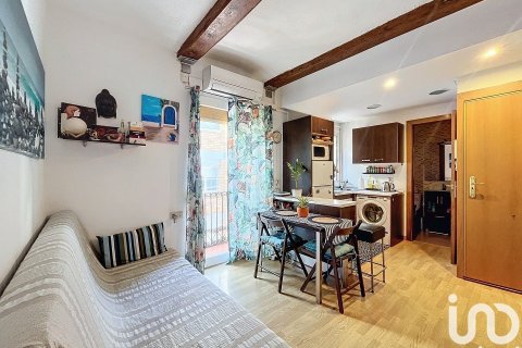 Huoneisto myytävänä Barcelona, Espanja, 1 makuuhuone, 34 m2 No. 153855 - kuva 2