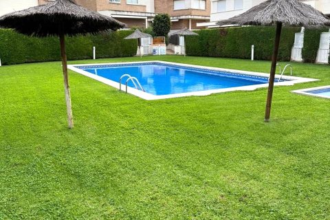 Casa a Cambrils, Tarragona, Spagna 4 camere da letto, 298 mq. N° 152822