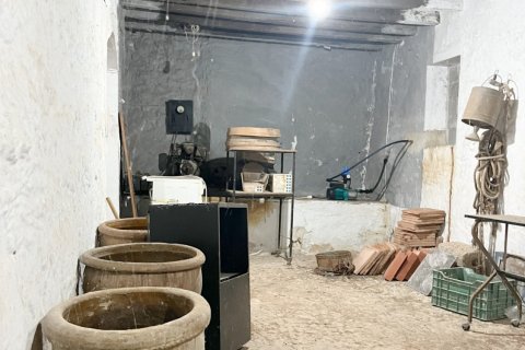 Hus till salu i Casabermeja, Malaga, Spanien 5 sovrum, 500 kvm. Nr. 152826 - foto 25