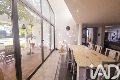 House for sale in Alcudia, Mallorca, Spain 4 bedrooms, 441 sq.m. No. 152824 - photo 16