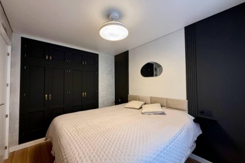 Apartment for sale in Torrevieja, Alicante, Spain 1 bedroom, 54 sq.m. No. 184256 - photo 15