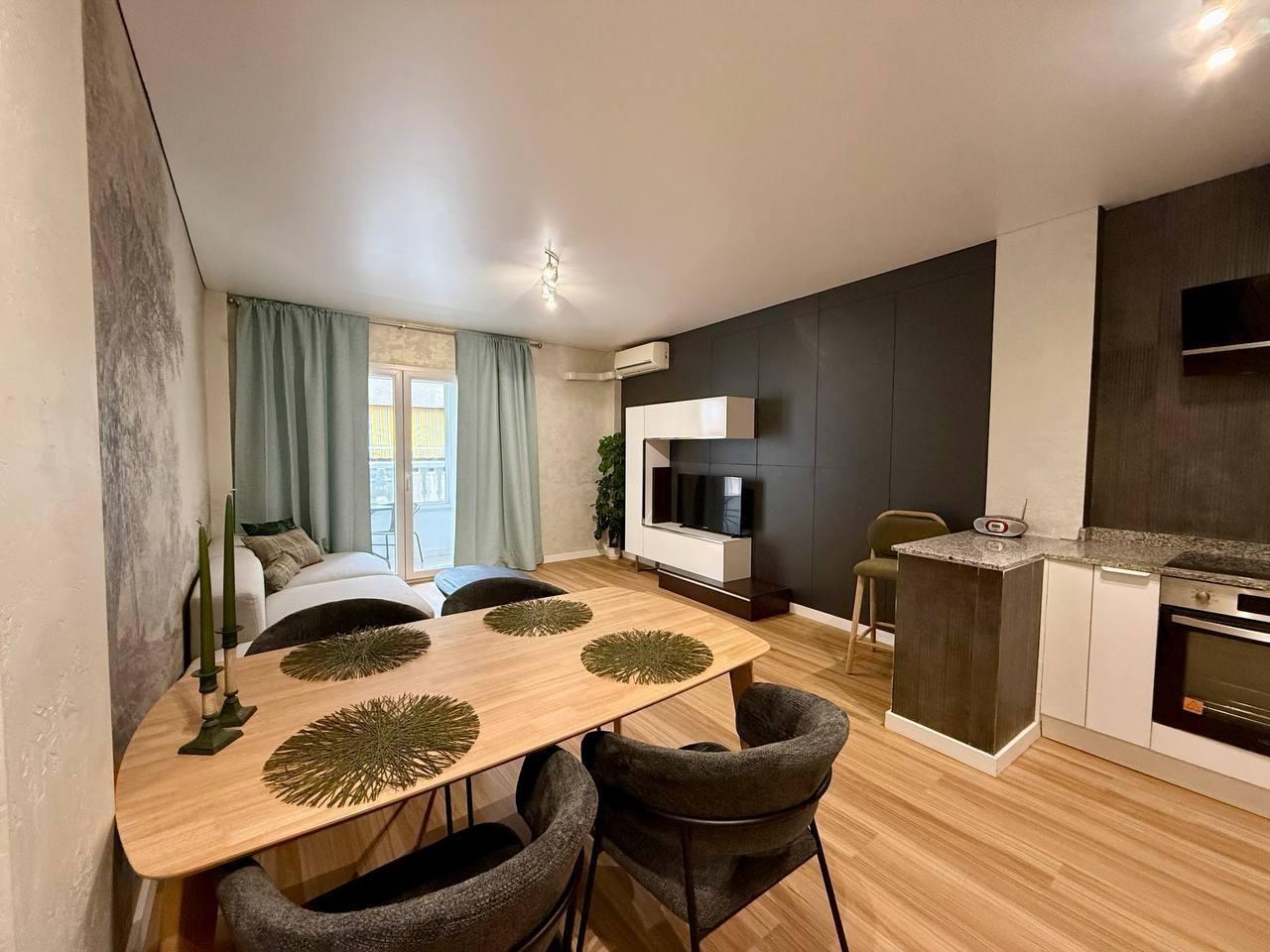 Apartment in Torrevieja, Alicante, Spain 1 bedroom, 54 sq.m. No. 184256