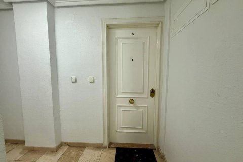 Продажа квартиры в Торревьеха, Аликанте, Испания 2 спальни, 65м2 №184258 - фото 25