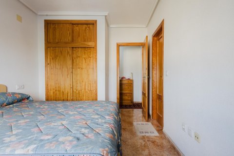 Wohnung zum Verkauf in Torrevieja, Alicante, Spanien 3 Schlafzimmer, 81 m2 Nr. 184255 - Foto 13