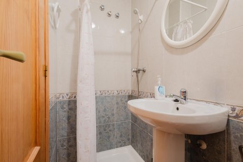 Wohnung zum Verkauf in Torrevieja, Alicante, Spanien 3 Schlafzimmer, 81 m2 Nr. 184255 - Foto 17