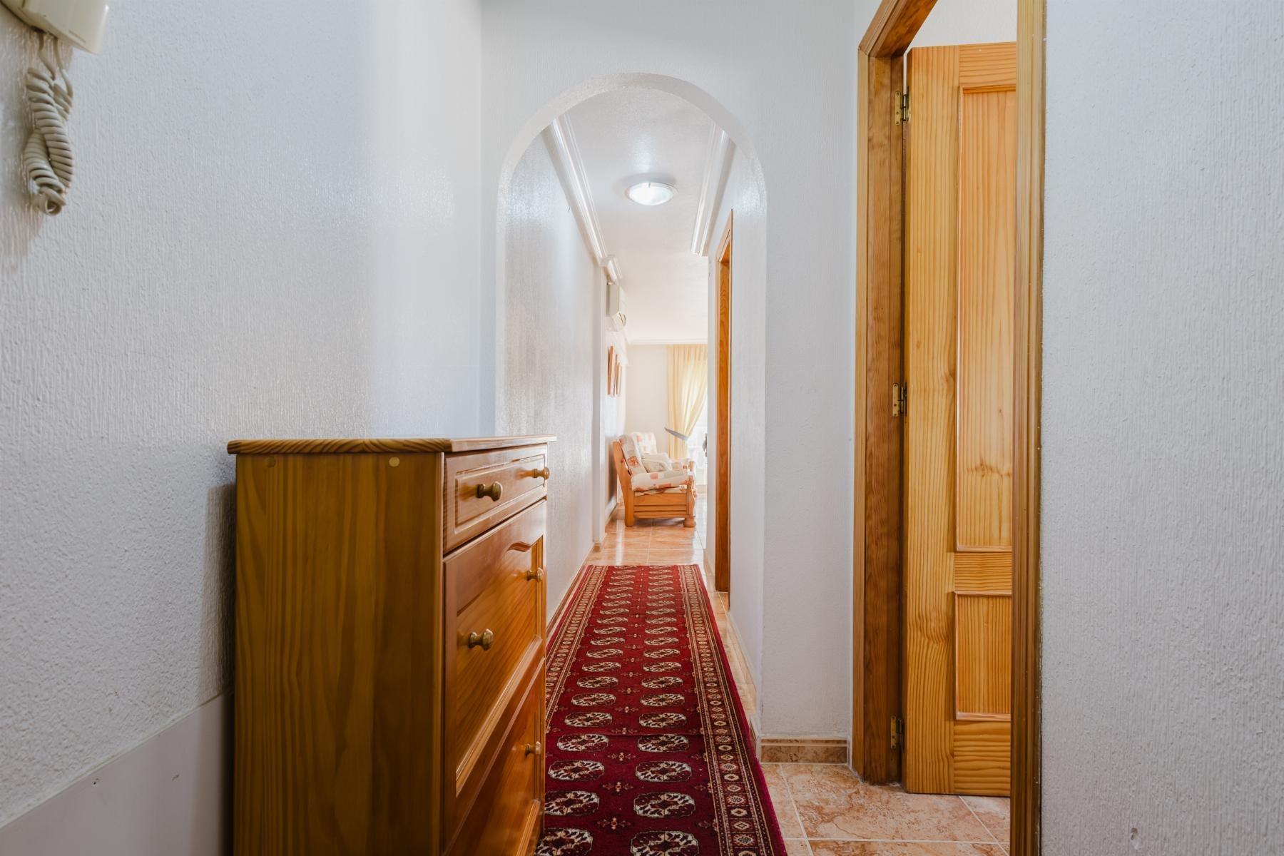 Apartment in Torrevieja, Alicante, Spain 3 bedrooms, 81 sq.m. No. 184255