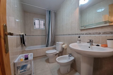 Appartamento in vendita a Torrevieja, Alicante, Spagna 2 camere da letto, 53 mq. N° 184260 - foto 4