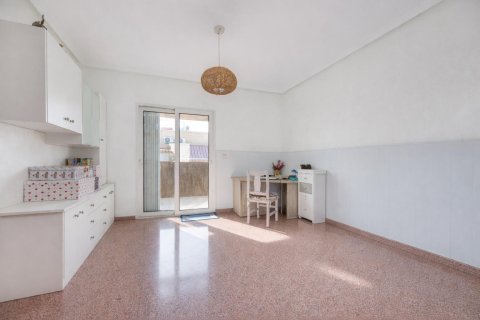 Appartamento in vendita a Torrevieja, Alicante, Spagna 2 camere da letto, 80 mq. N° 184259 - foto 8