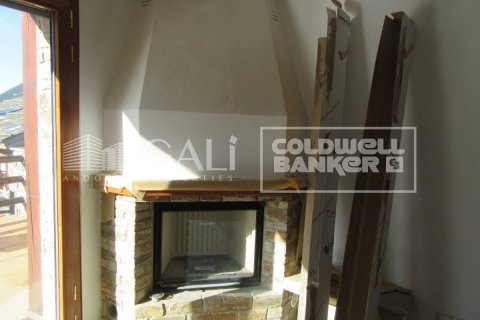 House for sale in Principado De Andorra (Ninguna Poblacion Tiene C.P.), Lleida, Spain 4 bedrooms, 335 sq.m. No. 160353 - photo 19