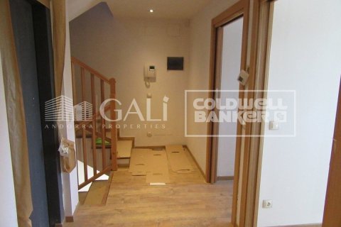 Продажа виллы в Андорра, Лерида, Испания 4 спальни, 260м2 №160352 - фото 9