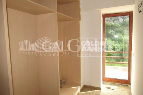 Villa à vendre à Principado De Andorra (Ninguna Poblacion Tiene C.P.), Lleida, Espagne, 4 chambres, 260 m2 No. 160352 - photo 29