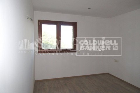 Villa à vendre à Principado De Andorra (Ninguna Poblacion Tiene C.P.), Lleida, Espagne, 4 chambres, 260 m2 No. 160352 - photo 26
