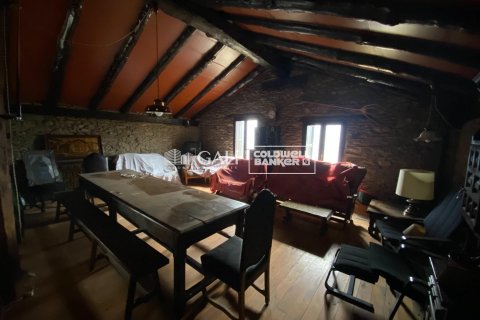 Villa for sale in Principado De Andorra (Ninguna Poblacion Tiene C.P.), Lleida, Spain 120 sq.m. No. 160349 - photo 6