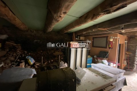 Villa for sale in Principado De Andorra (Ninguna Poblacion Tiene C.P.), Lleida, Spain 120 sq.m. No. 160349 - photo 10