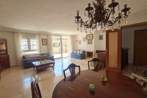 Kattohuoneisto myytävänä Palma de Majorca, Mallorca, Espanja, 5 makuuhuonetta, 198 m2 No. 164307 - kuva 2