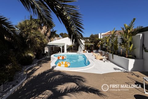 Huvila myytävänä Costa De La Calma, Mallorca, Espanja, 4 makuuhuonetta, 234 m2 No. 164305 - kuva 1